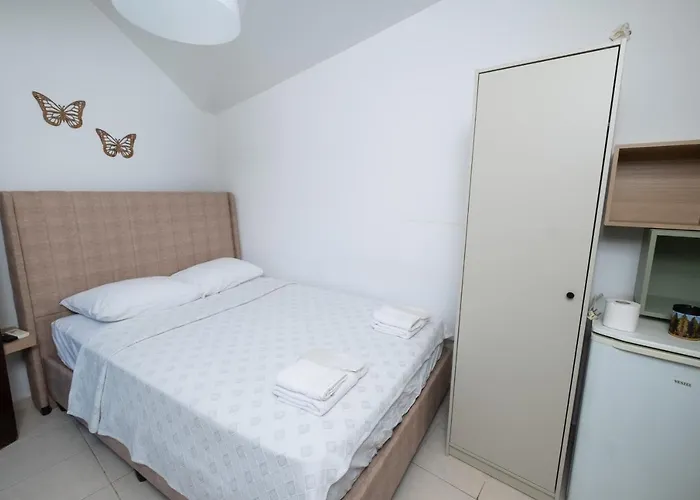 Huzur Pansiyon Ve Cay Bahcesi